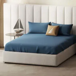 Nautica Echo-300 Blue Cotton 300 TC King Size Bedsheet With 2 Pillow Covers image 2