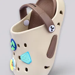 Toothless Duck & Diamond Applique Detailed Perforated Slingback Clogs - Beige & Brown image 3