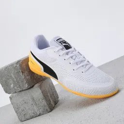 Puma Kids TRUCO III Jr White Football Shoes image 1