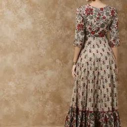 Sa Rasa Women Floral Printed Floral Anarkali Kurta image 2