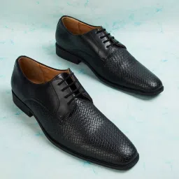 Code by Lifestyle Men's Black Derby Shoes image 1