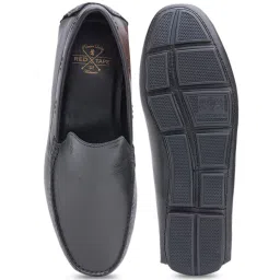Red Tape Men's Black Casual Loafers image 4