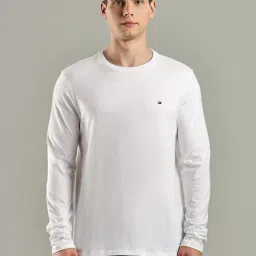 TOMMY HILFIGER White Cotton Regular Fit Solid T-Shirt-image-31