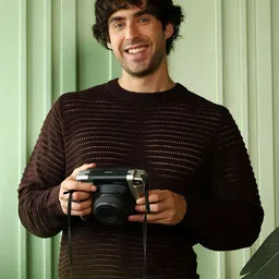 Campus Sutra Men Ribbed Pullover image 4