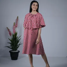 Eilaa Women Checked Tie-Ups Knee Length Shift Dress image 3