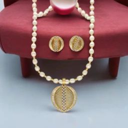 Sri Jagdamba Pearls Gilded Pearl Necklace Set-picture-27