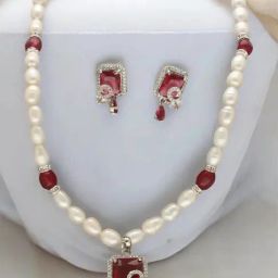 Sri Jagdamba Pearls Qarin Pearl Necklace Set-picture-22