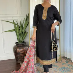 KALINI Floral Yoke Design Round Neck Zari Straight Kurta With Trousers & Dupatta image 3