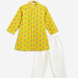 Campana 100% Cotton Woven Full Sleeves Floral Printed Kurta Pyjama Set - Lime Green & Peach-picture-38