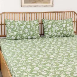 House This Genda Phool Green & White Cotton 144 TC Double Size Bedsheet With Pillow Covers image 1