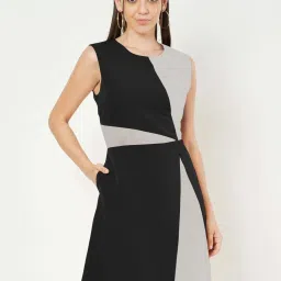 Brinns Black & Grey Regular Fit Color-Block Dress image 1