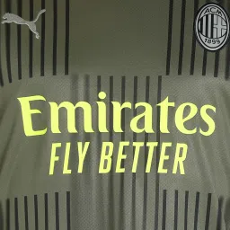 Puma Green Regular Fit Printed Jersey image 5