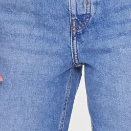 FOREVER 21 WOMEN MID WAIST BOYFRIEND FIT REGULAR LENGTH JEANS image 5