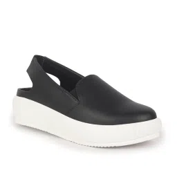 Fausto Women's Black Sling Back Wedges image 1