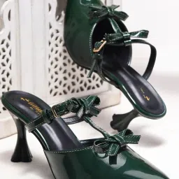 TRYME Women's Green Pump Shoes image 1