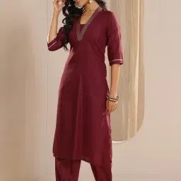 Libas Maroon Cotton Blend Solid Kurta Sets With Duppatta image 3