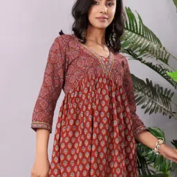 Varanga Maroon Cotton Printed Kurta image 5
