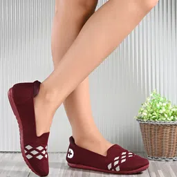 DOCTOR HEALTH SUPER SOFT Women Textured High-Top Slip-On Sneakers image 2