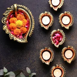 The handicraftian Bronze-Coloured & Gold-Toned 7 Pieces Textured Pooja Essentials image 4