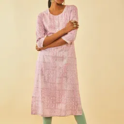 Soch Onion Pink Rayon Floral Foil Printed Kurta With Gotta Patti image 4