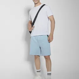 AMERICAN EAGLE OUTFITTERS Men Mid-Rise Regular Shorts image 4