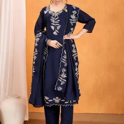 Lyzoo Ethnic Motifs Embroidered Thread Work Pure Silk Kurta with Trousers & With Dupatta-picture-26