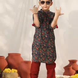 VASTRAMAY Boys Navy Cotton Floral Kurta Sets image 1