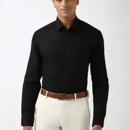 Peter England Black Cotton Regular Fit Shirt image 1