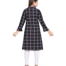 Aarika Kids Black Cotton Plaid Pattern Kurti & Leggings image 2