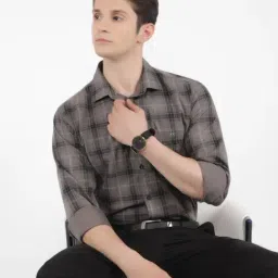 Crimsoune Club Grey Cotton Slim Fit Checks Shirt-picture-24