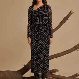 Kazo Black Printed Midi Dress image 1