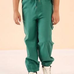 StyloBug Boys Green Cotton Cargo Pants-picture-10