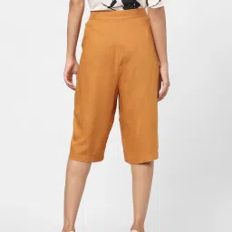 Vero Moda Brown Regular Fit Crop Pants image 2
