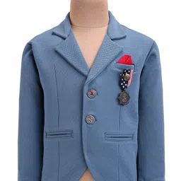 JASH KIDS Cotton Knit Full Sleeves Solid Colour Blazer with Printed T-ShirtTrouser Set & Broach Detailing - Light Blue image 4