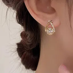 AKISON JEWELS Gold-Plated Artificial Stone Studs Earrings image 4