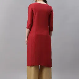 Satrani Red Embroidered Straight Kurta image 2