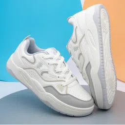 Red Tape Women Colorblocked White and Blue Super Sneaker-picture-15