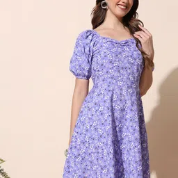 FASHION DREAM Women Floral Printed Sweetheart Neck Fit & Flare Dress image 2