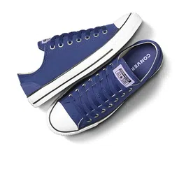 Converse Chuck Taylor All Star Unisex Lightweight Sneakers image 4