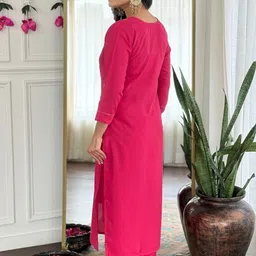 URMIR FASHION Women Floral Embroidered Regular Thread Work Kurta with Trousers & With Dupatta image 4