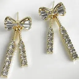 ONUYX Animal Shaped Drop Earrings image 5
