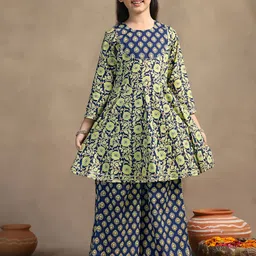 BAESD Girls Floral Printed Regular Kurta with Palazzos-picture-43