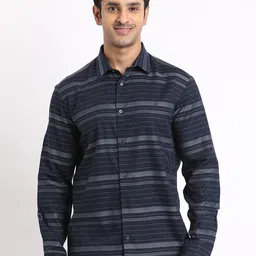 Indian Terrain Men Classic Fit Grid Tattersall Checked Spread Collar Pure Cotton Shirt-picture-23