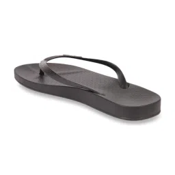 Ipanema Anatomic Black Flip Flops image 5