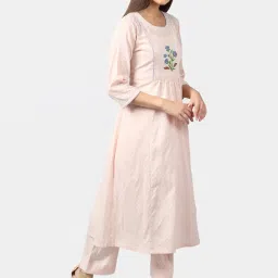 DART STUDIO Peach Cotton Embroidered Straight Kurta image 4