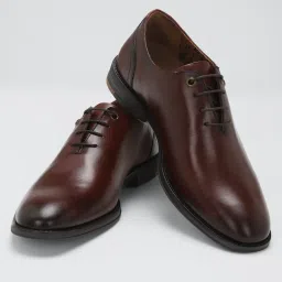 Van Heusen Men's Brown Oxford Shoes image 1