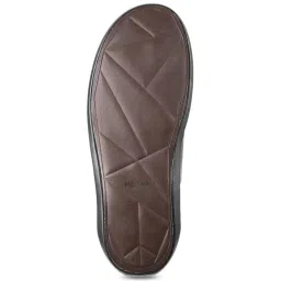 Metro Men's Black Cross Strap Sandals image 4