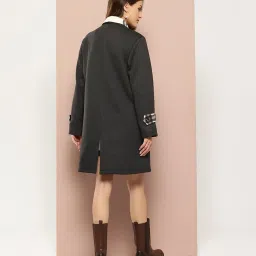 Qurvii Black Plain Coat image 2