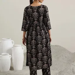 Libas Black Cotton Floral Printed Kurta and Pants Set image 2