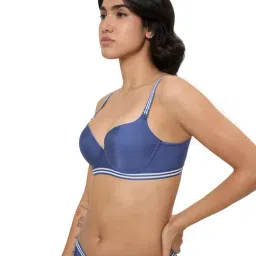 Triumph Spotlight Non-Wired Padded T-Shirt Bra with Seamless Design image 4